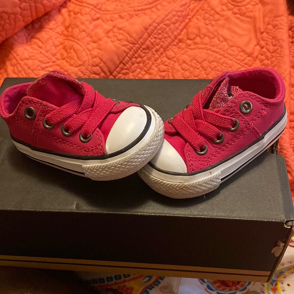 Girls infant Converse
